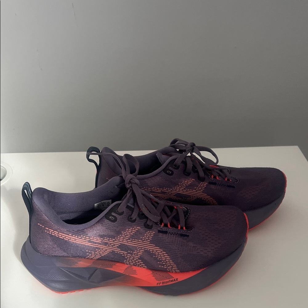 Asics Novablast 5